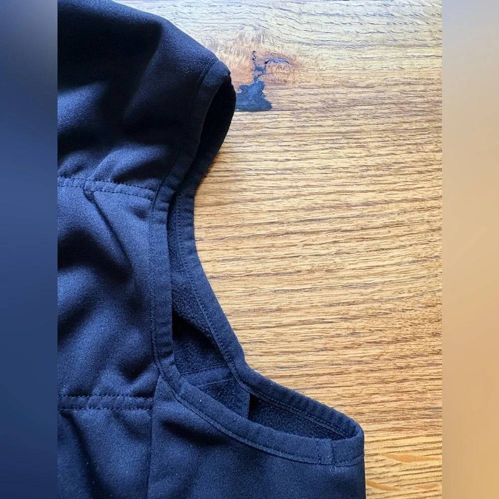 Athleta Black vest- women’s XL - Picture 14 of 15